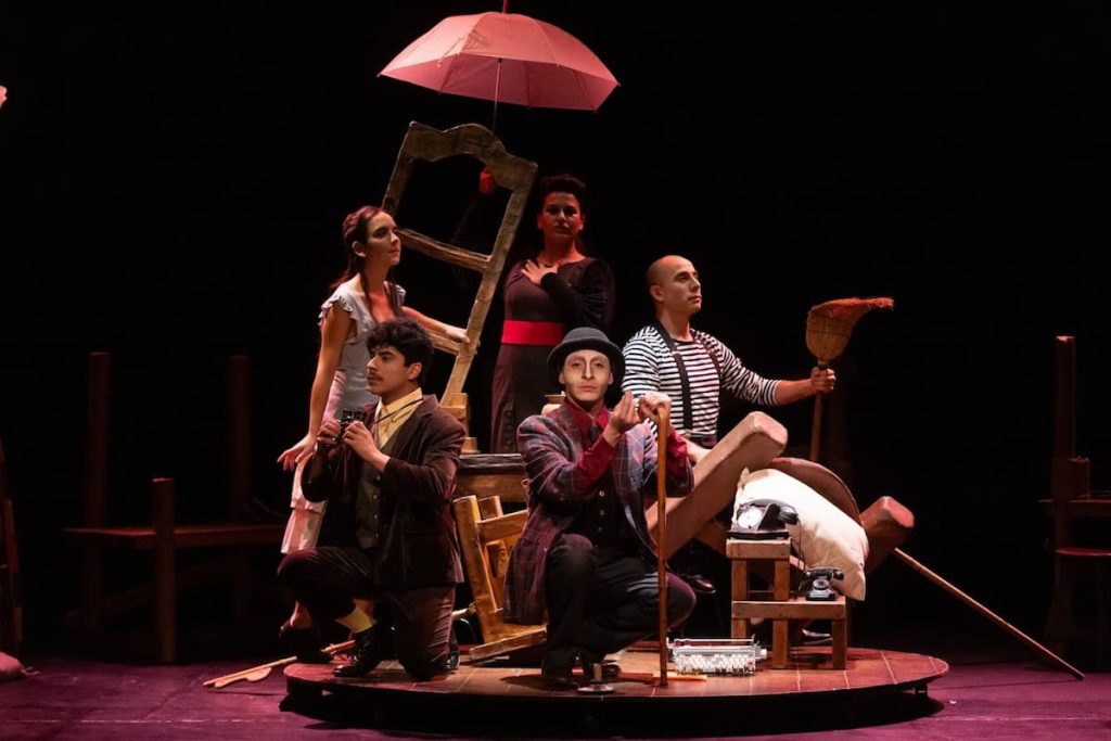 «Los peces no vuelan» en el Teatro UdeC: dramaturgia en su estado más puro