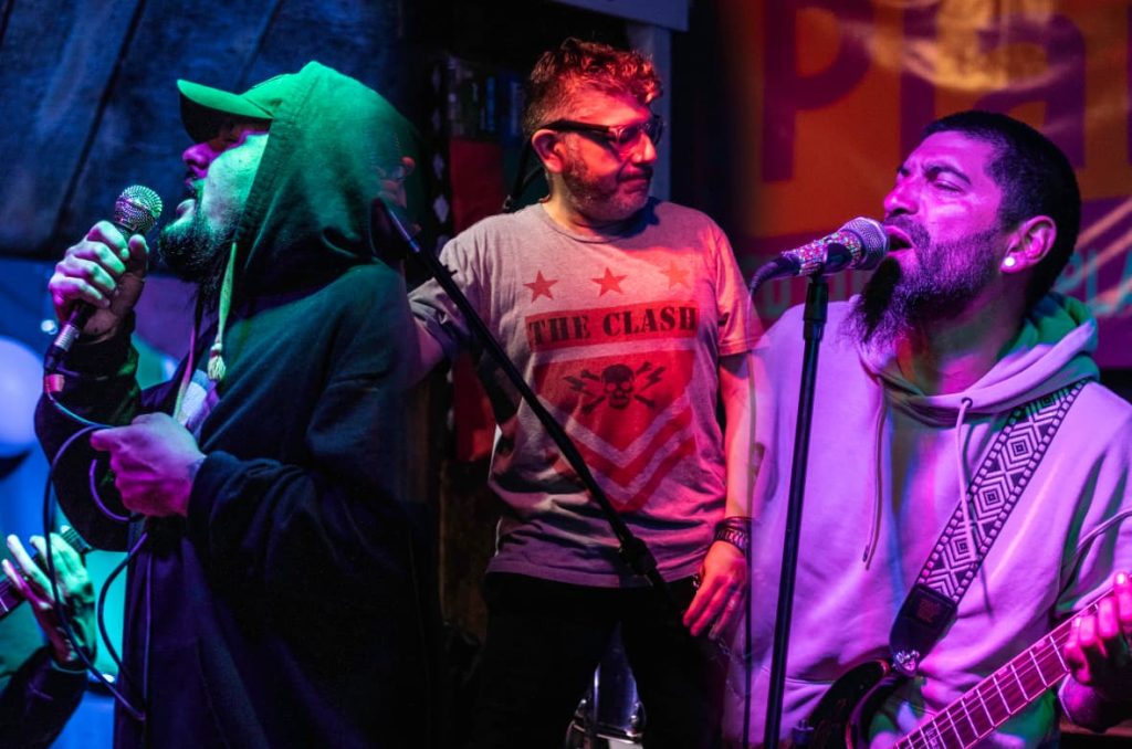 Sesiones Primaverales I: punk en Plan B con Canalla, Rumor y Real Hate